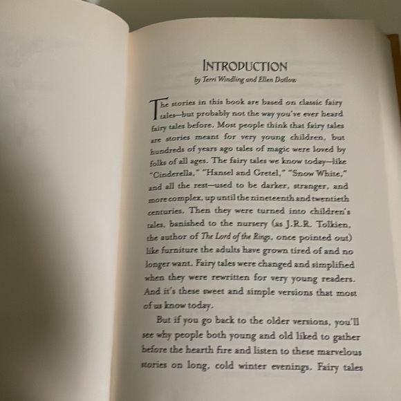 The Dark of the Woods: Fairy Tales for Modern Times Hardback book - Picture 9 of 9